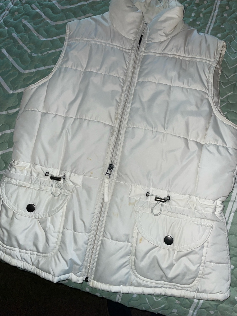 New York & Company White Quilted Polyester Vest